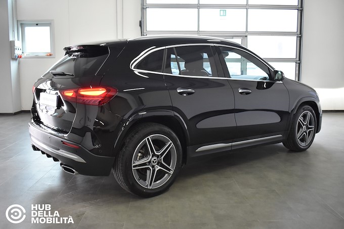 MERCEDES-BENZ GLA 180 d Automatic AMG Line Advanced Plus
